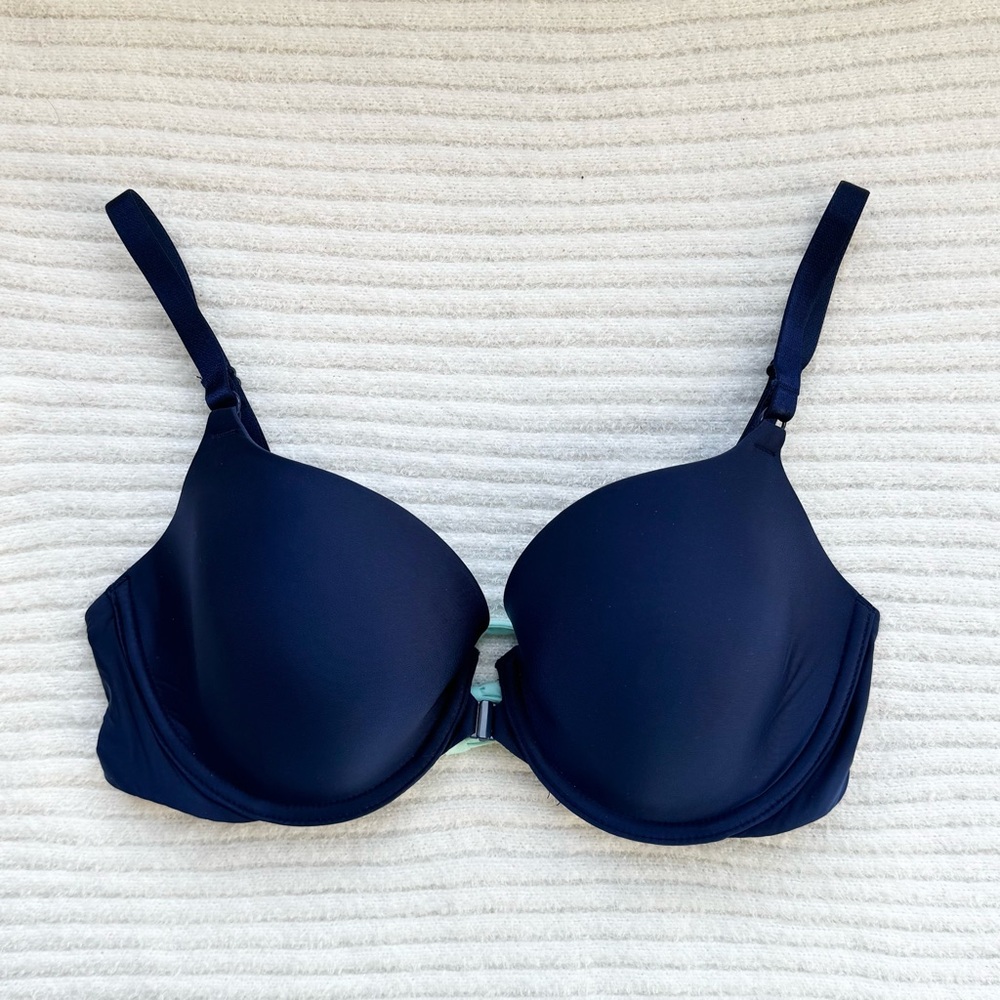 VICTORIA’S SECRET | NWT Demi Bra Navy Blue Strappy Back 34D